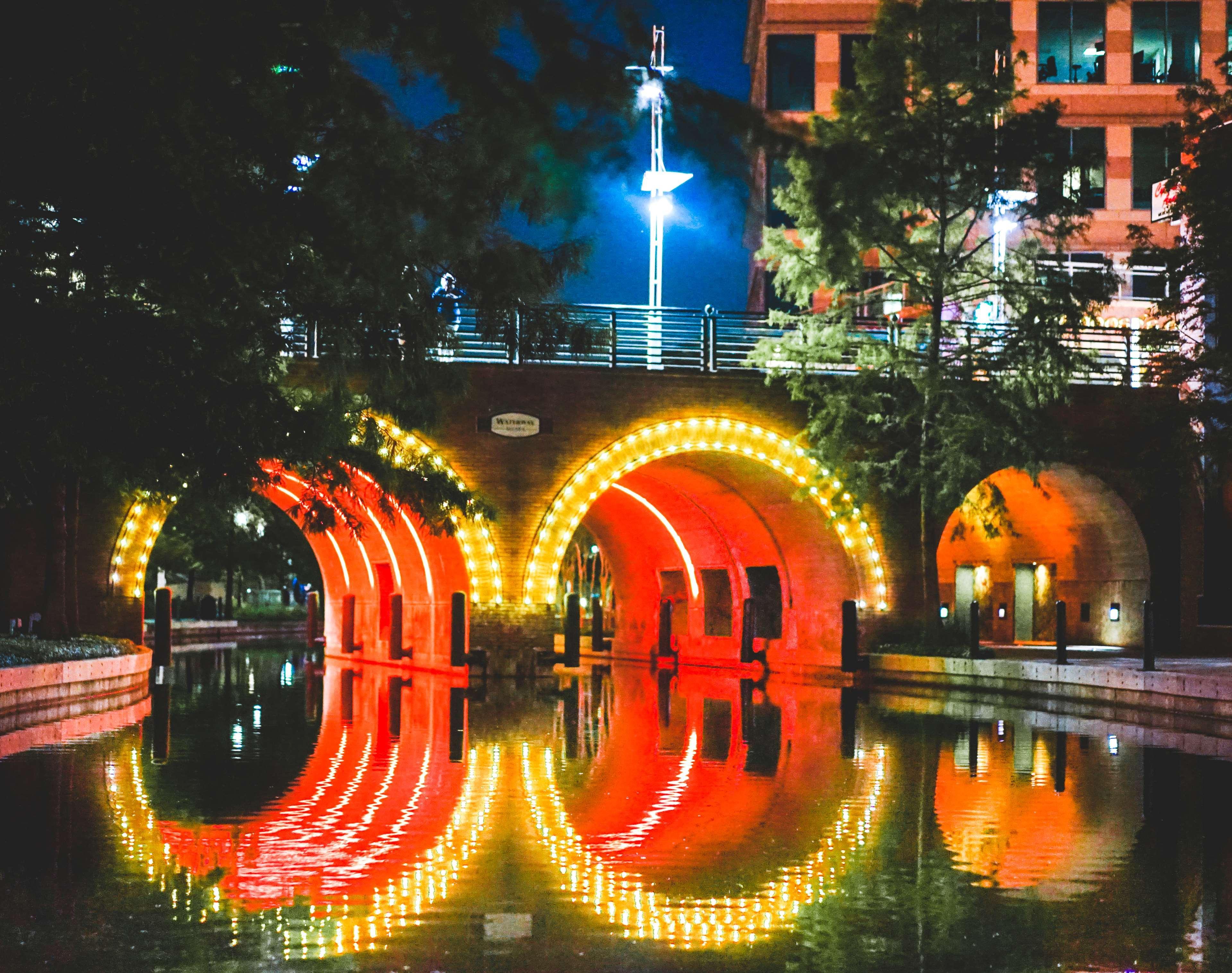 Отель Hyatt Centric Зе-Вудлендс Экстерьер фото